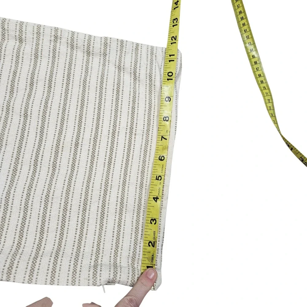 Lauren Ralph Lauren Pillowcases Set of 2 Beige Tan Stripe Zipper Closure 11